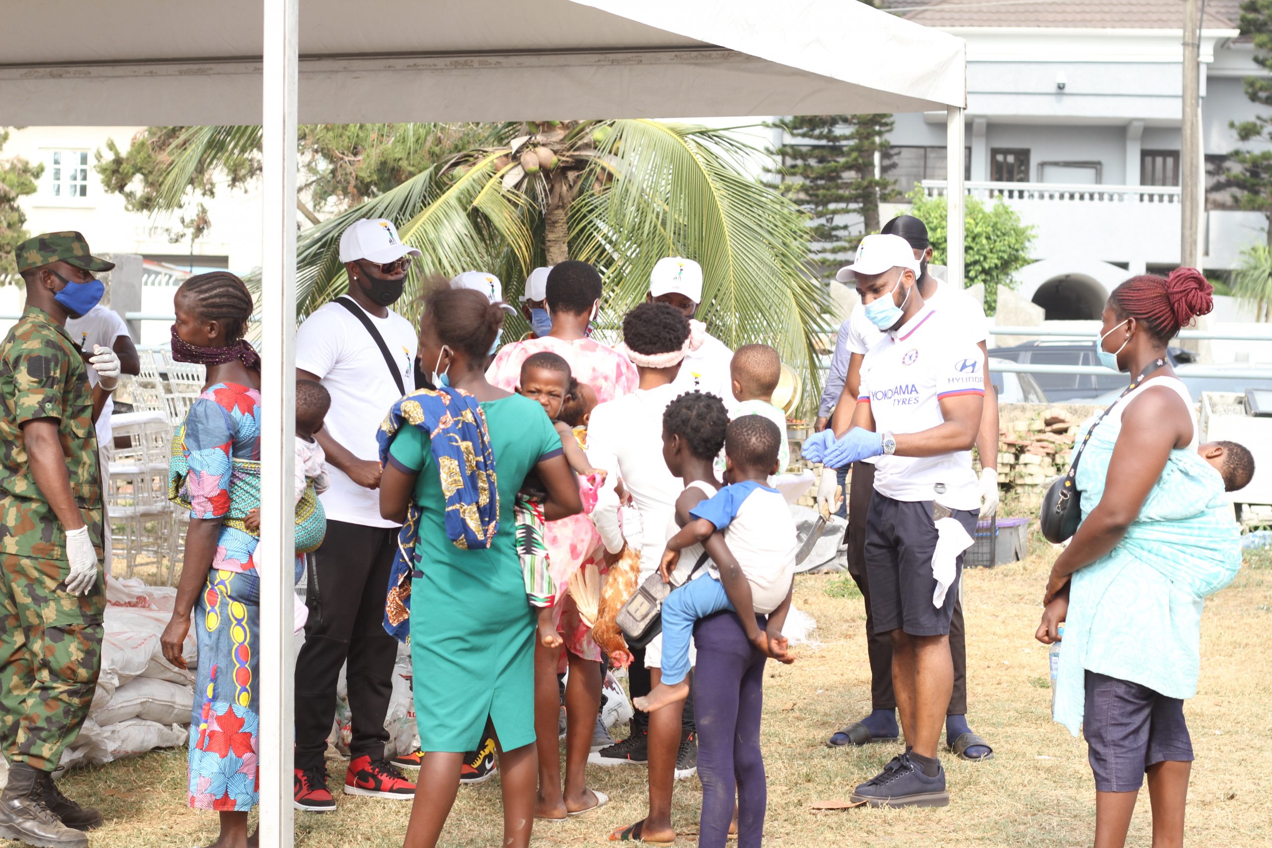 Trinitas Foundation initiates The Christmas Cheer with the goal of empowering 1,000 families with N10,000 cash and groceries for Christmas coupled with 500 kids’ school shoes and clothing for the elderly.